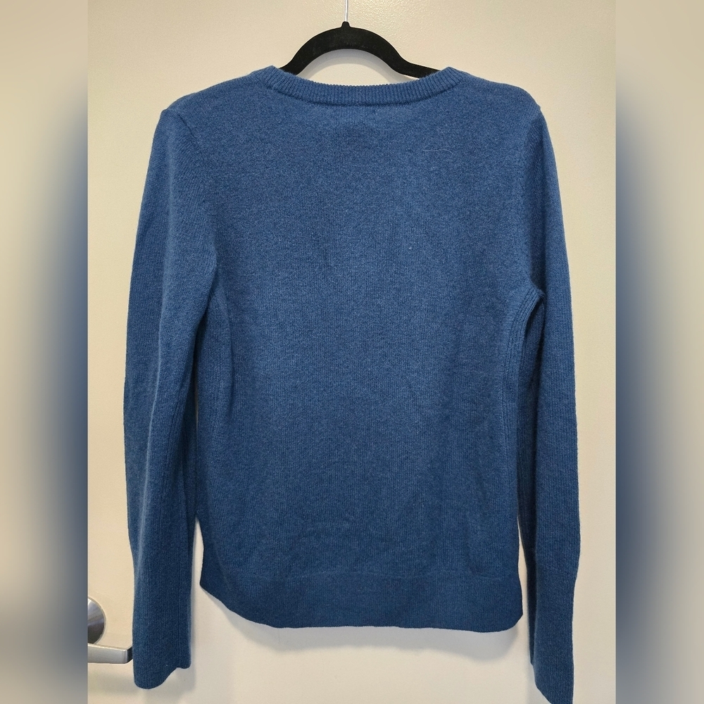 Halogen Women's Classic Blue Crew Neck Sweater 100 Cashmere - Picture 3 of 8